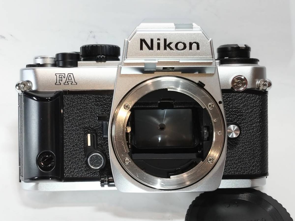 Nikon FA – 35mm にっしん (ニコン) シルバー フィルムカメラ