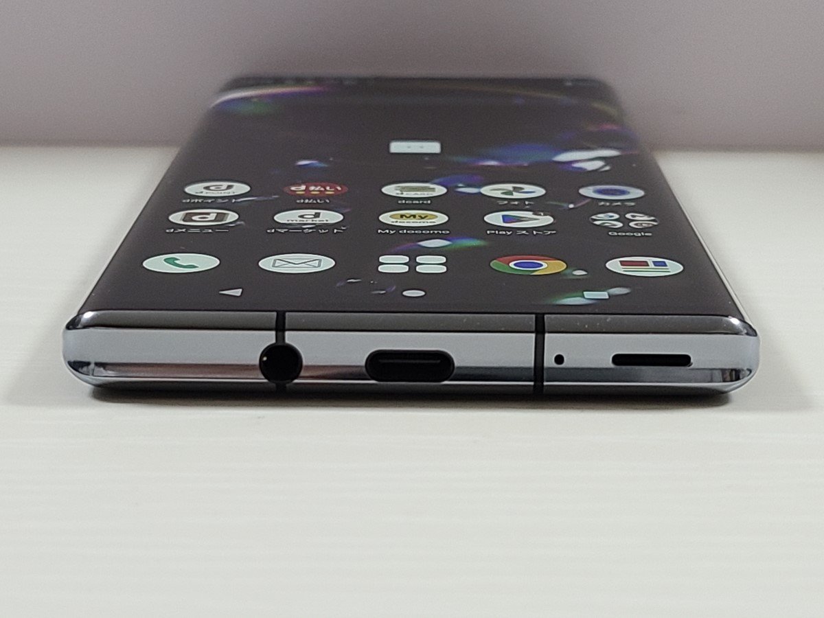 SH-51B AQUOS R6 SHARP 画面難あり SIMロック解除済み 中古】AQUOS R6 128GB ブラック SH-51B docomoロック解除SIMフリー