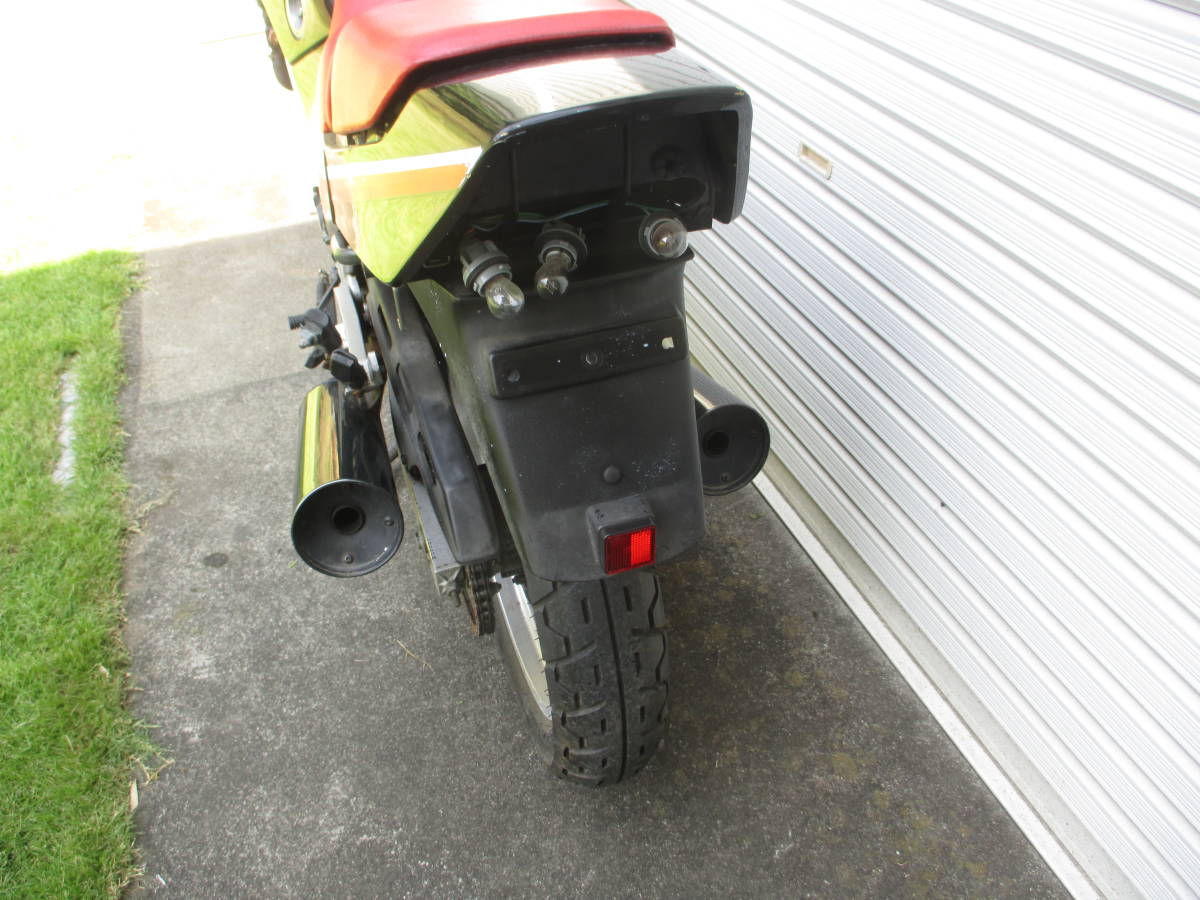 ホンダ VT250F部品取り 取りに来られる方 100円～