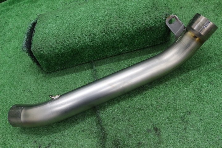 42606☆ZX-10R.（ZXT02E）2016-2020 社外 チタンエキパイ 中間パイプ