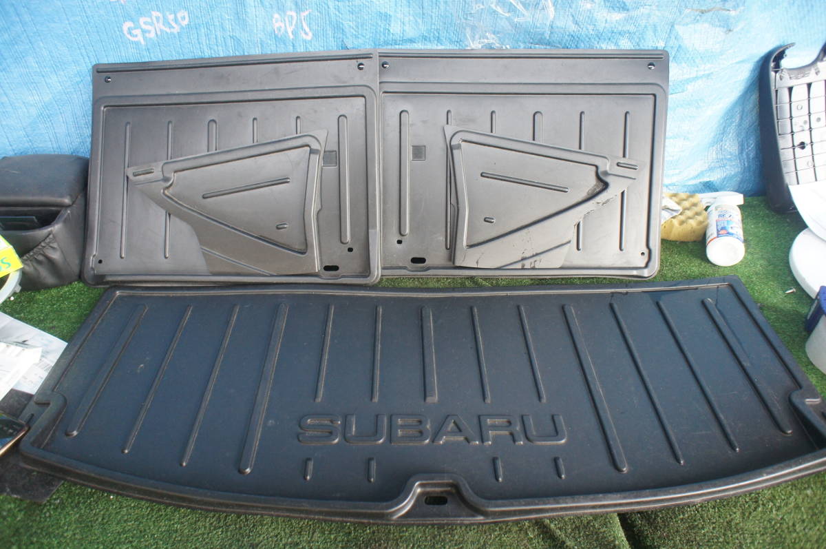 スバル　エクシーガ　YAM　純正　トランクマット　ラゲッジマット ラゲッジトレイ