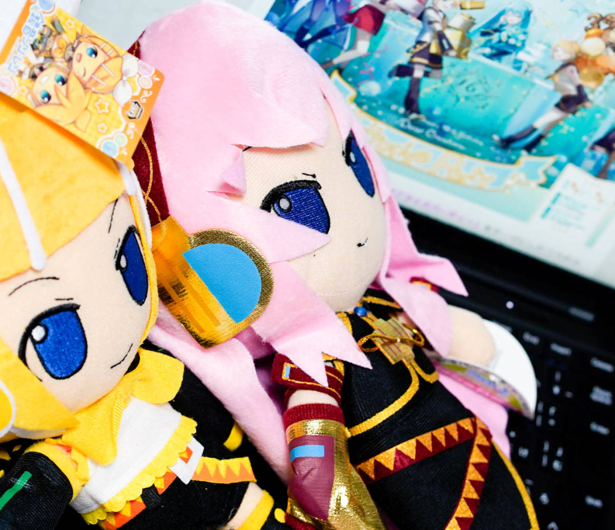 ぬいぐるみ　巡音 巡音ルカ 初音ミク クッション 抱き枕 ボカロ 　ボーカロイド　人形　３０ｃｍ　リボン袋付【現物撮影】 巡音ルカ ふわぷち ぬいぐるみ 鏡音 初音ミクCたこルカ初音ミクシリーズ グッズ]初音ミクシリーズ
