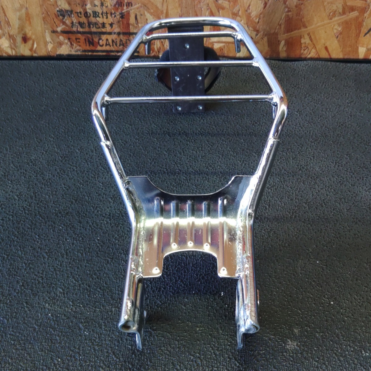 ホンダ モンキー 4L 純正 リアキャリア 当時物 ホンダ モンキー 4L 純正 リアキャリア 当時物