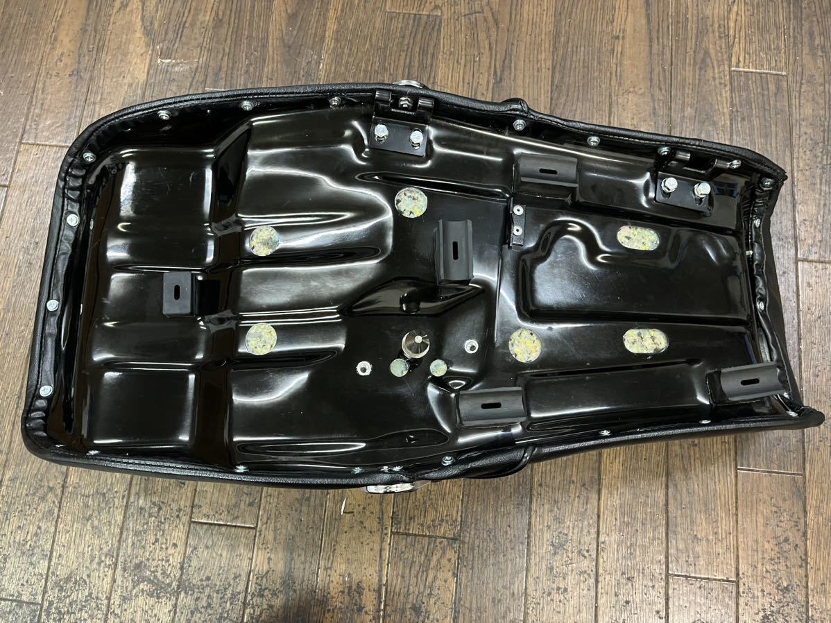 猫背シート 純正柄ステッチ Z1 Z2 前部ゲル 新品 - Z1Z2 純正柄