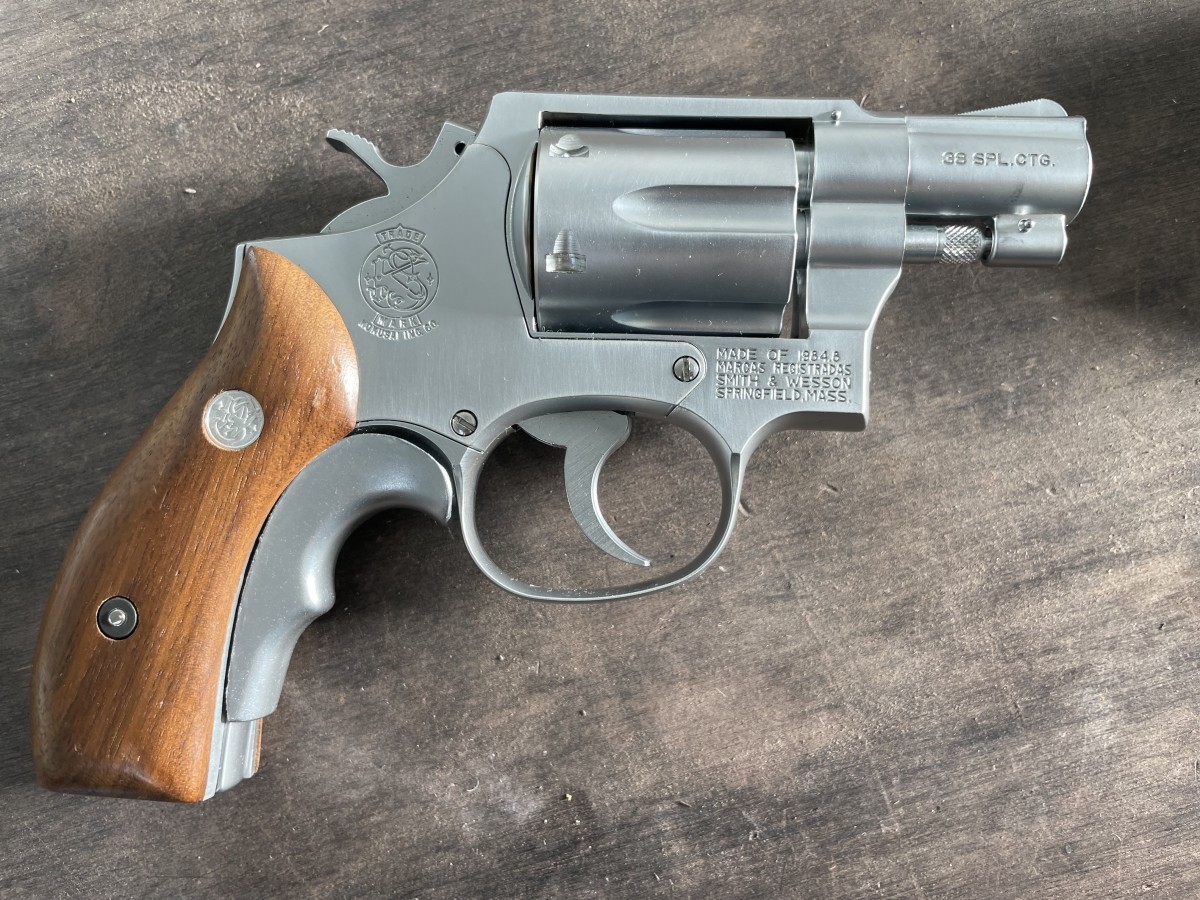 激安大特価，正規品 み KOKUSAI コクサイ SMITH&WESSON 38 SPL CTG モデルガン リボルバー トイガン 現状品(モデルガン)｜売買されたオークション情報、yahooの商品情報をアーカイブ公開 - オークファン モデルガン