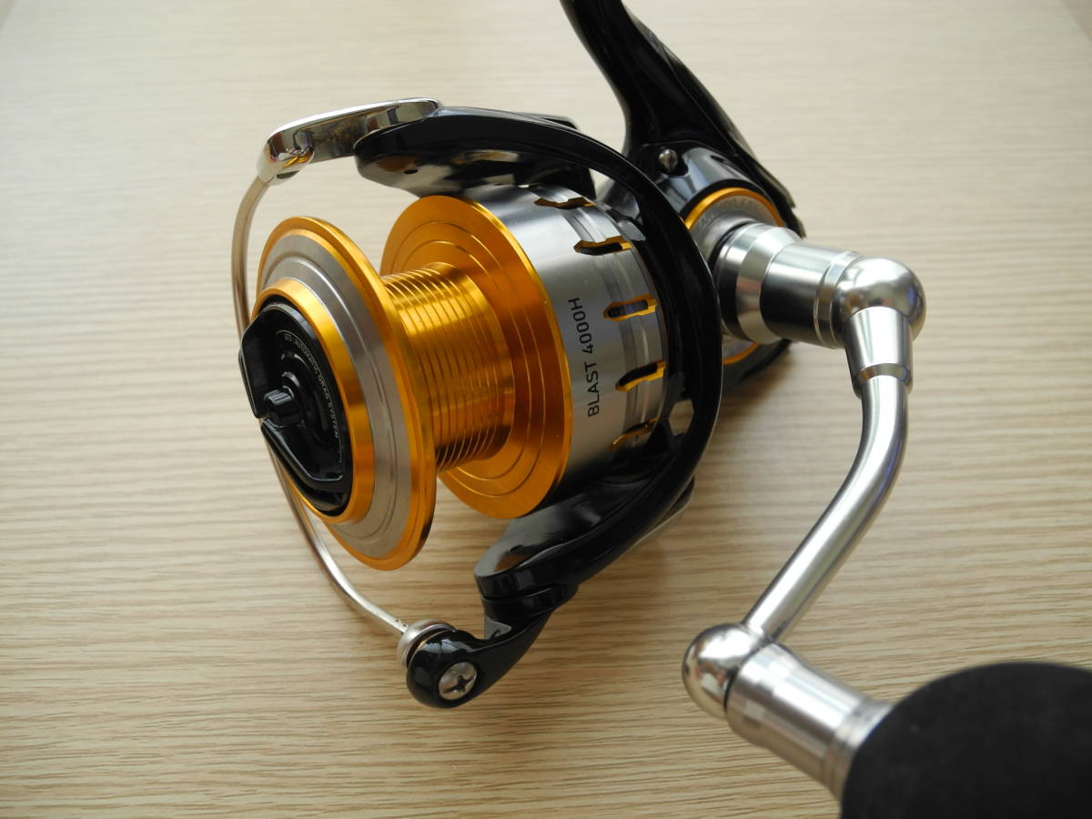 ダイワ 16ブラスト 4000H DAIWA 16 BLAST 4000H ジギング ◇ 美 品