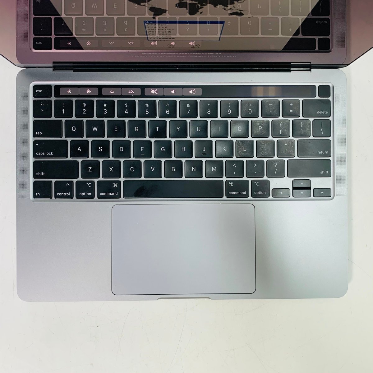 美品 MacBook Pro Touch Bar＋Touch ID 13インチ (Mid 2020) Core i7 