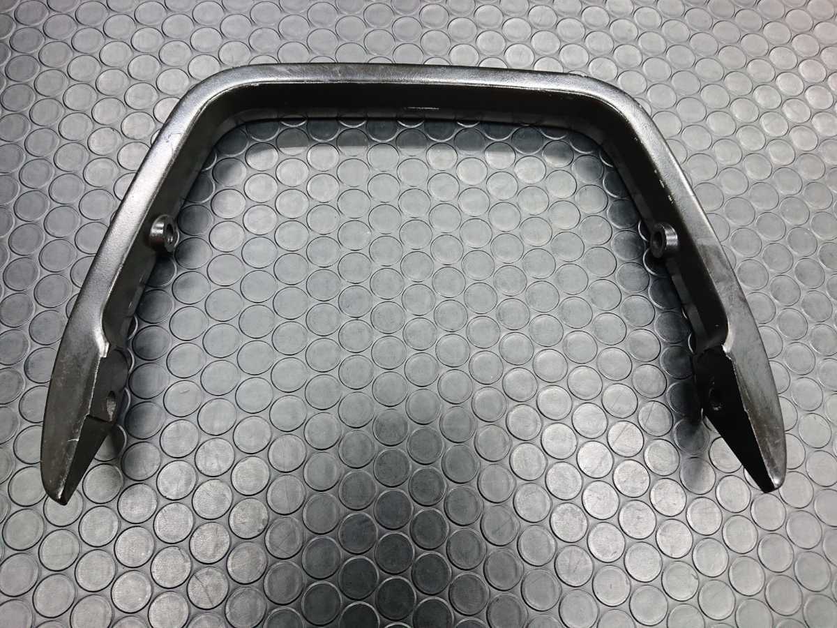 【送料一律520円】GPZ900R(ZX900A)/750R(ZX750G)専用 純正グラブバー タンデムバー《新品廃盤/ストック部品として必須》お早めに