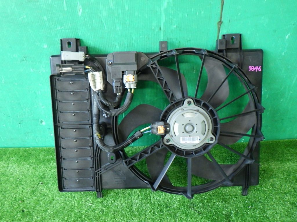 プジョー508SW[W2W5F02前期]電動ファン