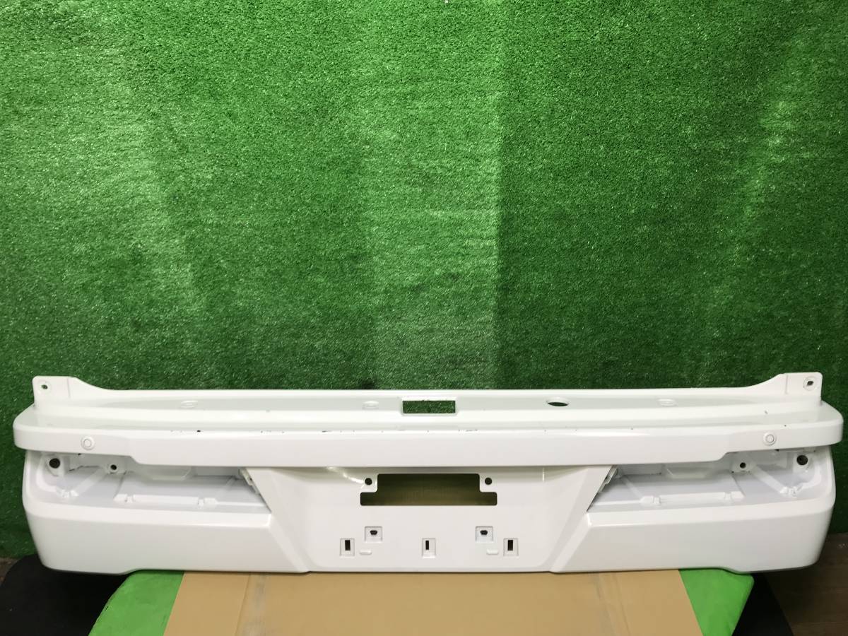 R2年 管0992 ダイハツ ハイゼット 後期 EDB-S321V リアバンパー