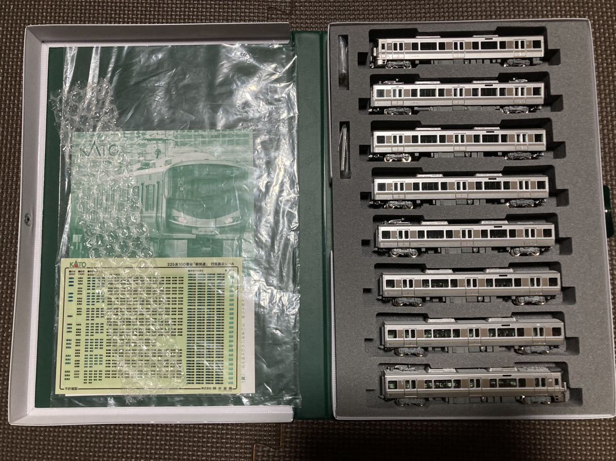 KATO 10-1439 225系100番台「新快速」8両セット 10-1439 KATO 8
