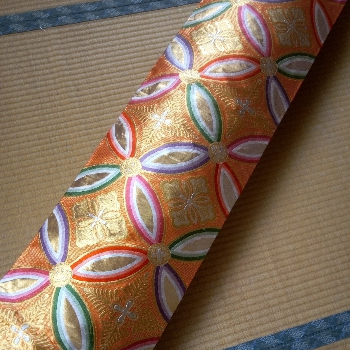 琴油単（ゆたん） 絹袋帯リメイク ☆琴カバー 丸紋 暈し柄刺繍