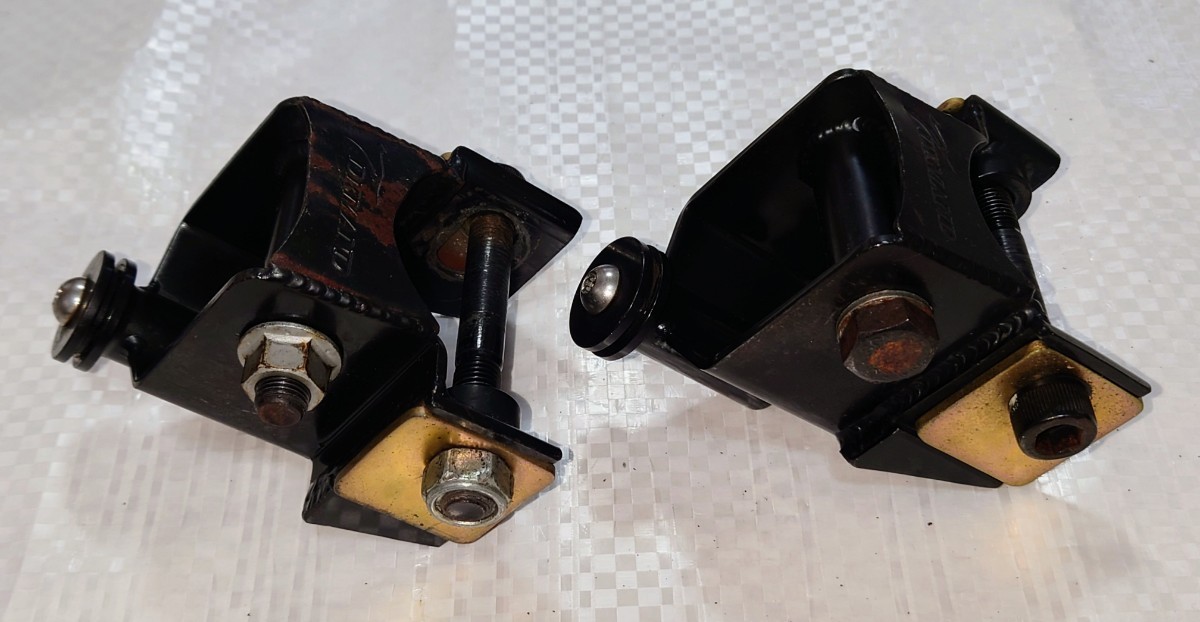 プリウス 50 51 t-demand リア イージー プロ 中古 ティー ディメンド 
