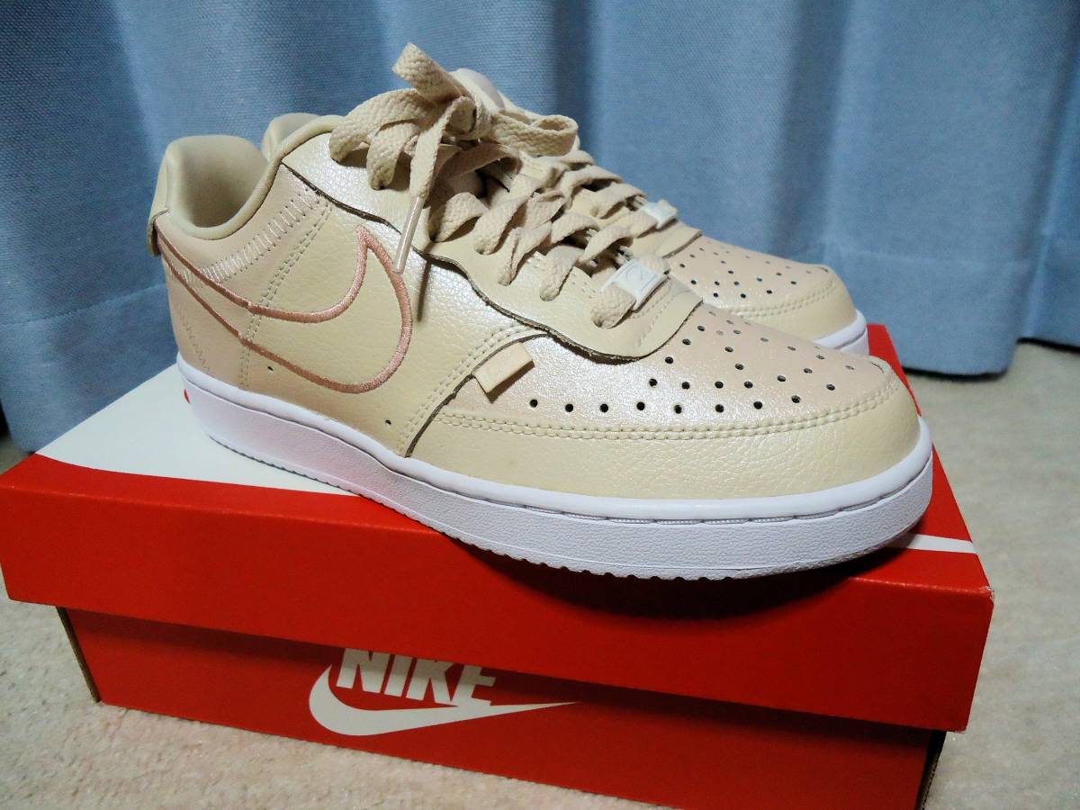 ★★ウィメンズ・NIKE・COURT VISION /LO PRM・新品未使用★★