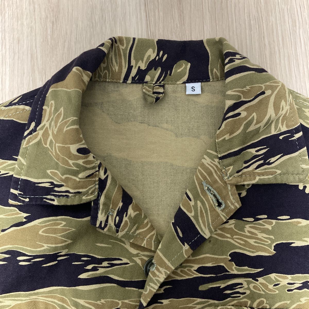 ドラゴン社製ゴールドタイガーストライプ戦闘服上下 ドラゴン社製