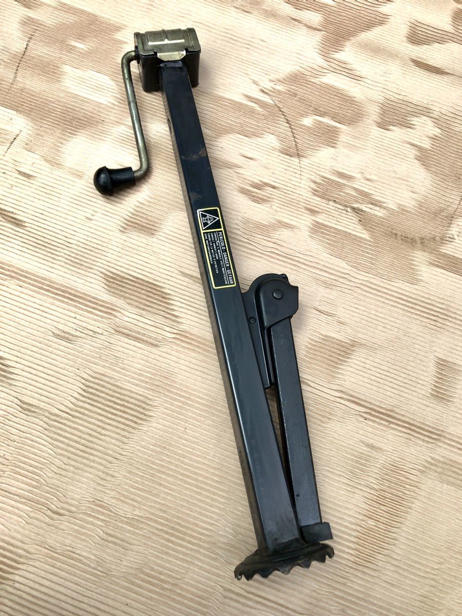 大人気，最新作 『psi』 フィアット E-141AKA パンダ 純正