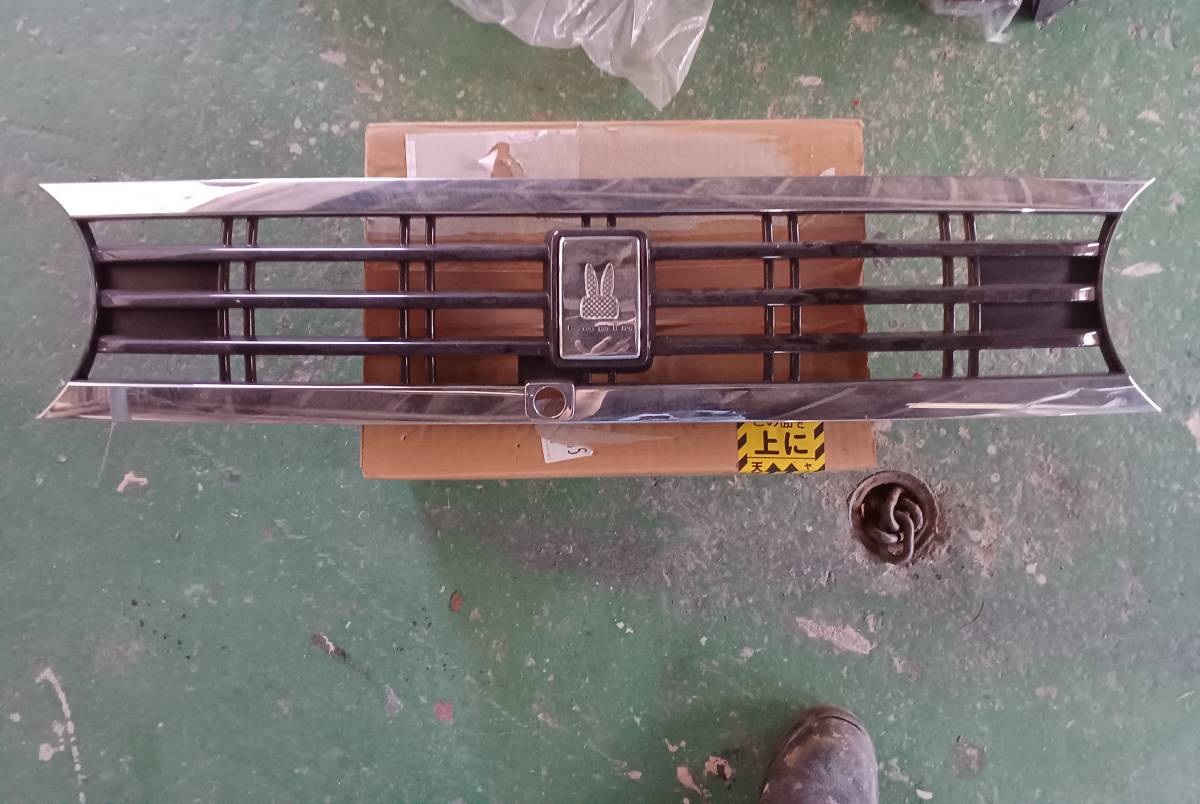 HE33S　アルトラパン純正フロントグリル　ラジエータグリル　