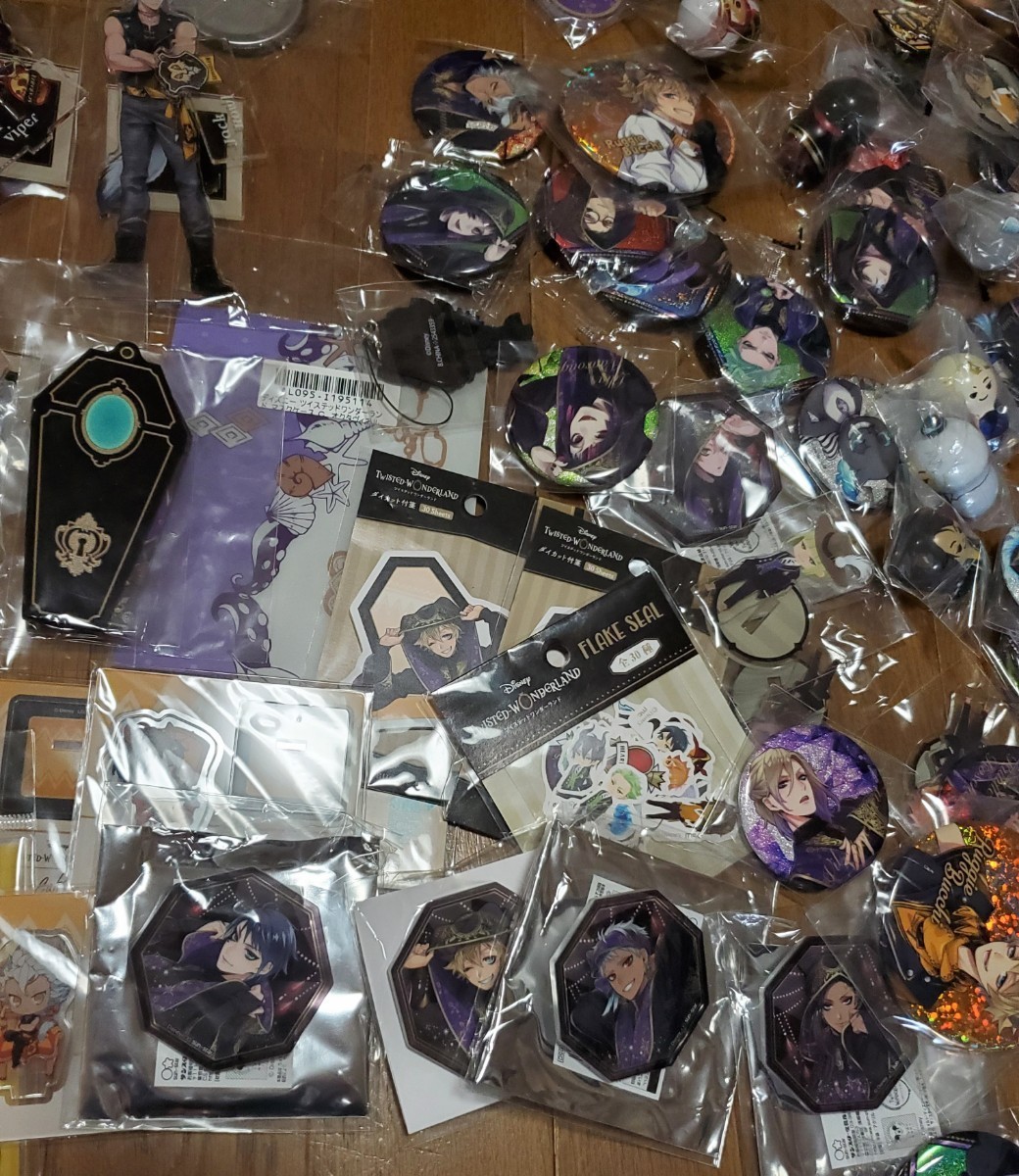 ツイステッドワンダーランド まとめ売り アクリルスタンド ぬいぐるみ