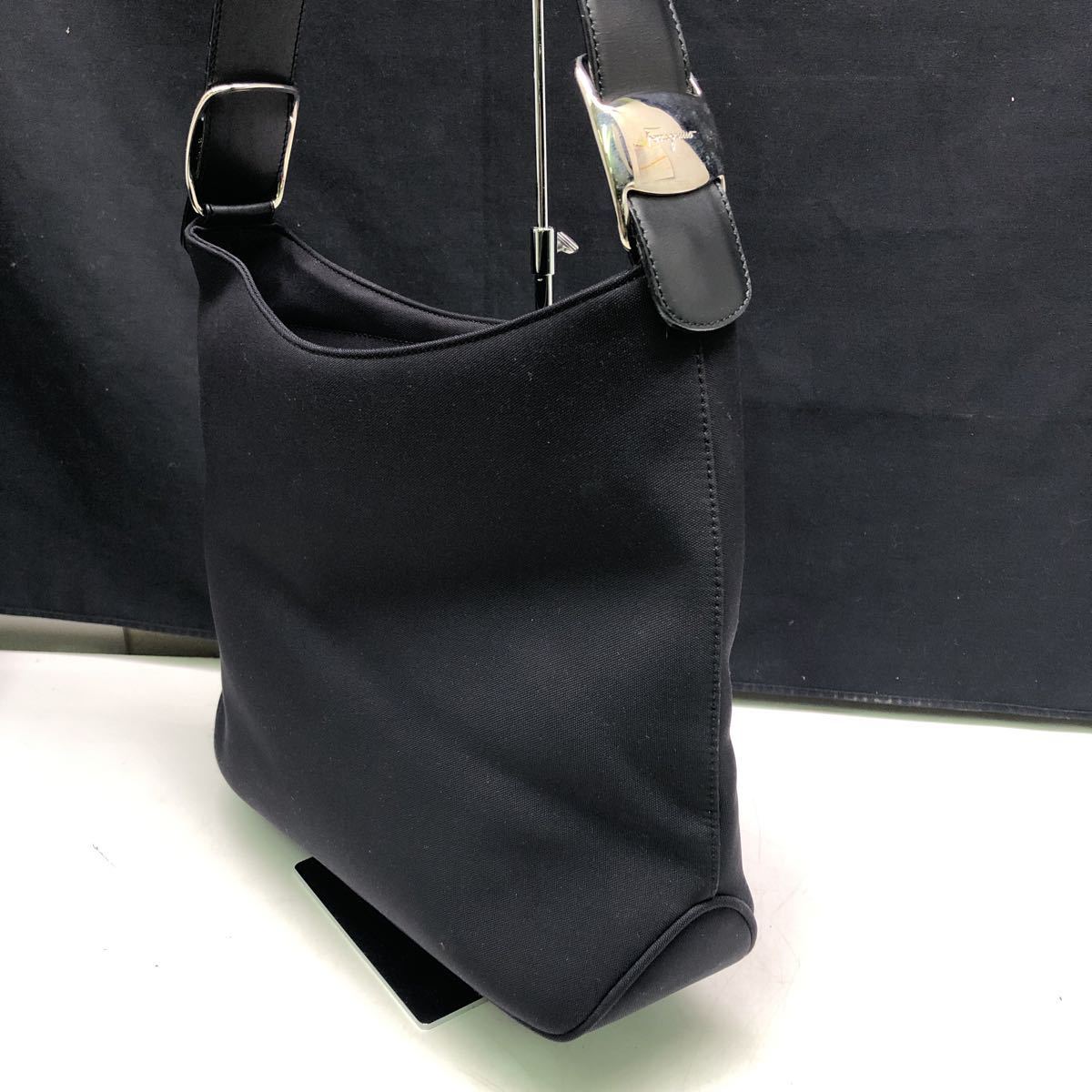 B岡0822U】Salvatore Ferragamo フェラガモ BA21 8192 ヴァラ 
