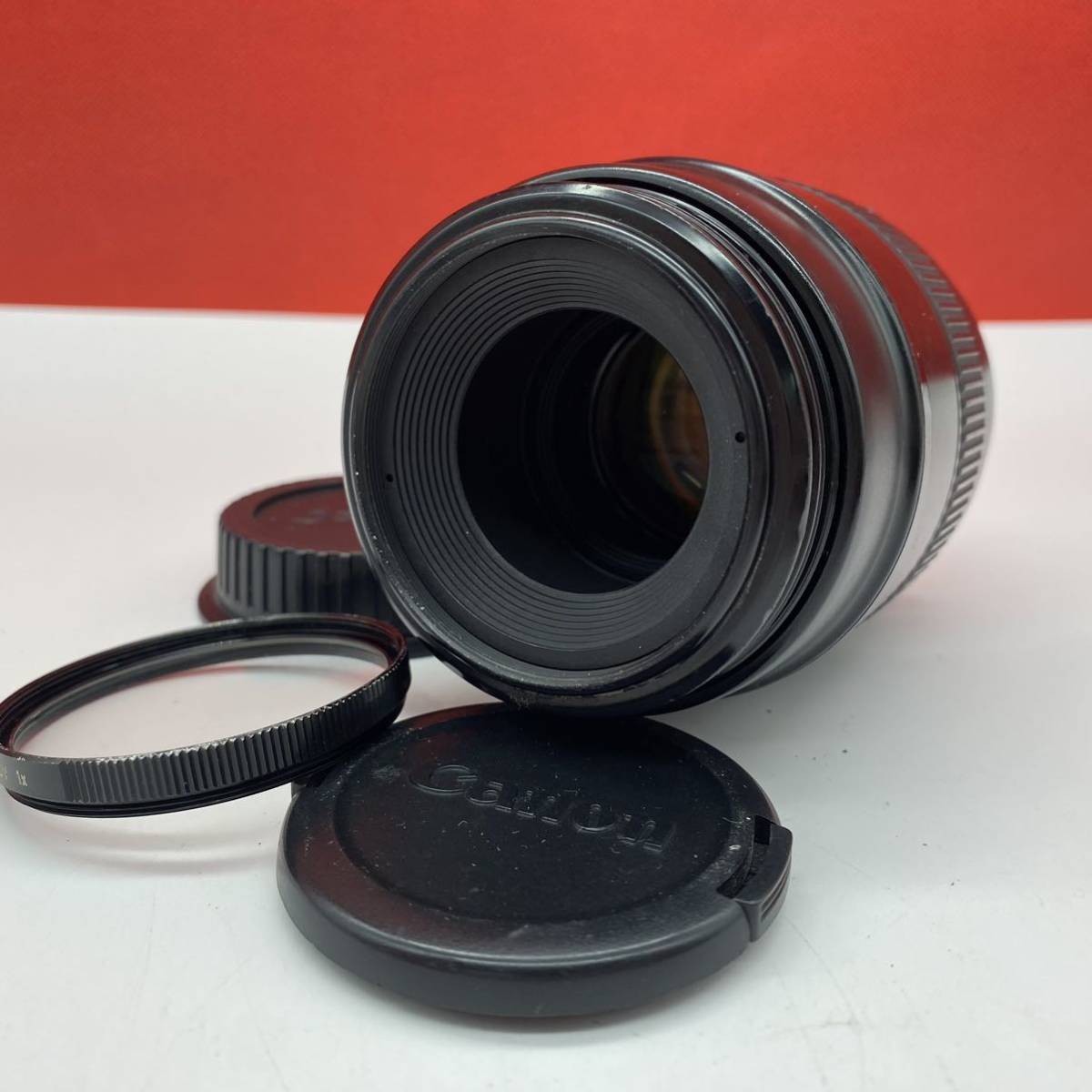 Canon 100mm Macro EF f⁄2.8L USM Lens IS com f⁄2.8 : B&H 
