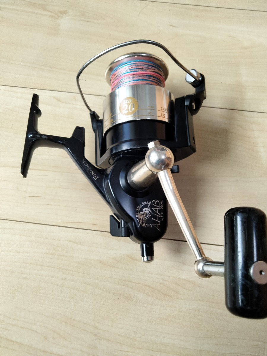 フィンノール　エイハブ　スピニングリール　SIZE 20 AHAB by Fin Nor サイズ20 スピニングリール スポーツ、レジャー