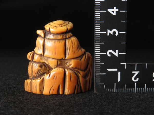 5558】明治期 堤物 牙 人物 根付（初品・買取品） 牙 人物彫 根付