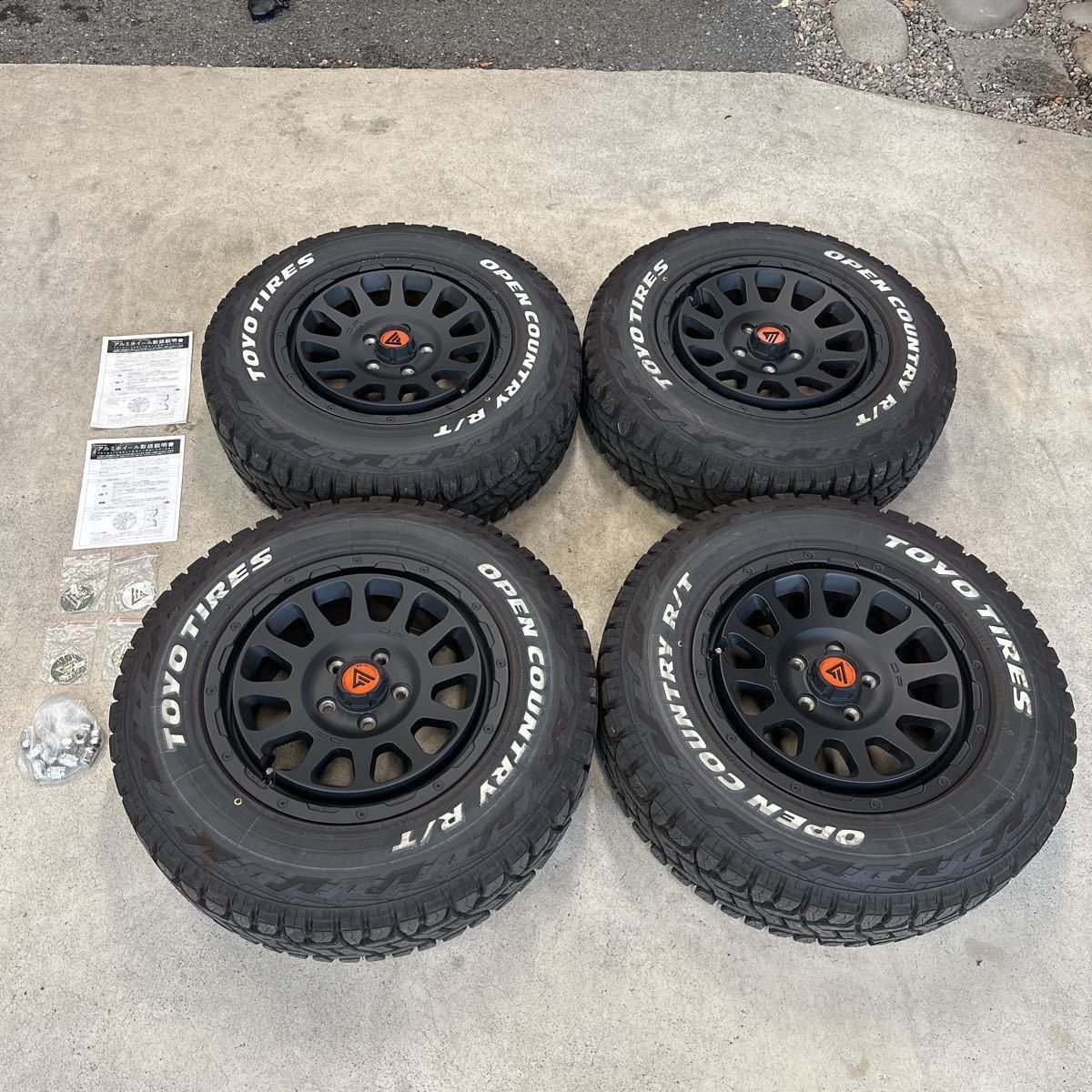 225/70R16 バリ山 2023年製 フォレスター デリカ ブロックタイヤ Delta Force デルタフォース 4本 16インチ アルミホイール TOYO