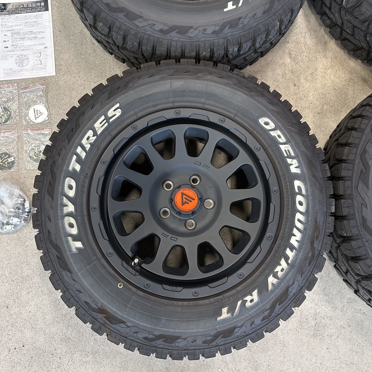 225/70R16 バリ山 2023年製 フォレスター デリカ ブロックタイヤ Delta 