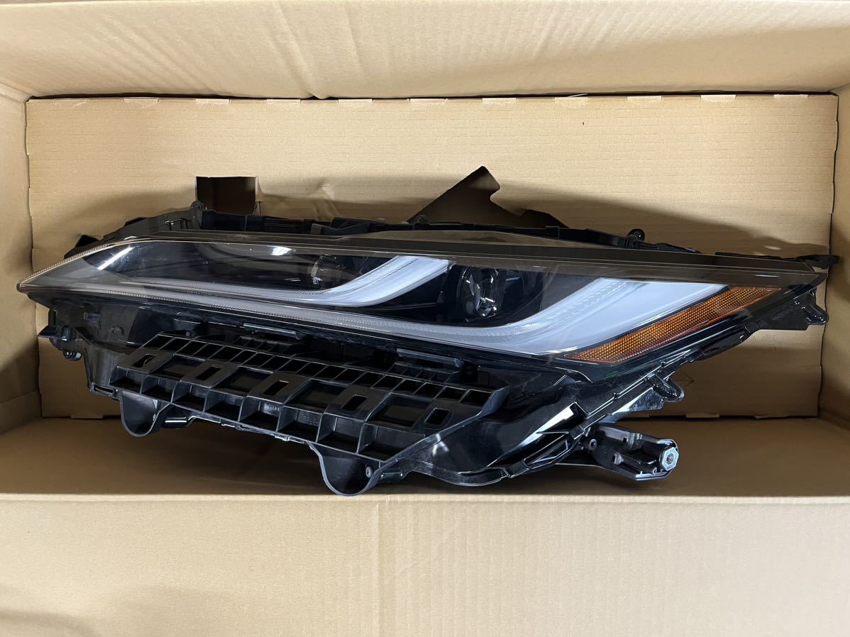 トヨタ ハリアー 左ヘッドランプ 81185-48J10 81185-48J10 左ヘッド