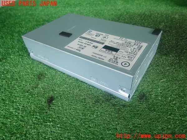 2UPJ-99706525]レクサス・CT200h(ZWA10)アンプ 中古 Lexus CT200H CT PT922-76110 Near Auto