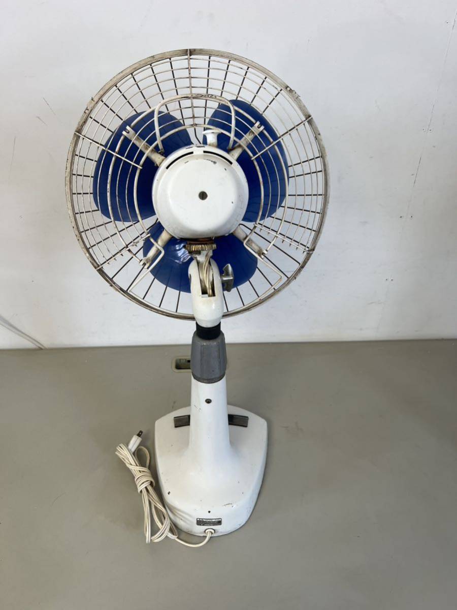 HITACHI 日立 A.C.DESK FAN 扇風機 3枚羽 25cm 昭和レトロ FAN HITACHI 日立 A.C.DESK FAN 扇風機 3枚羽 25cm 昭和レトロ FAN