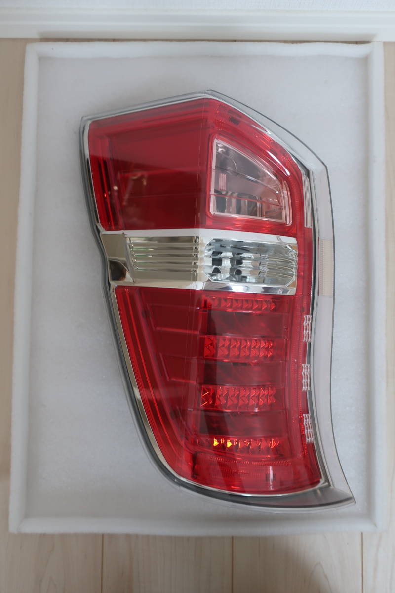 RK ステップワゴン 後期 ホンダ 純正 左 LED テール ライト ランプ