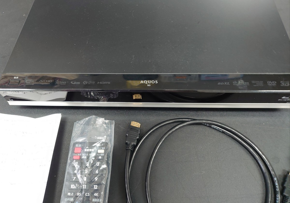 SHARP シャープ AQUOS BD-T1700 1TB 3チューナー ブルーレイレコーダー