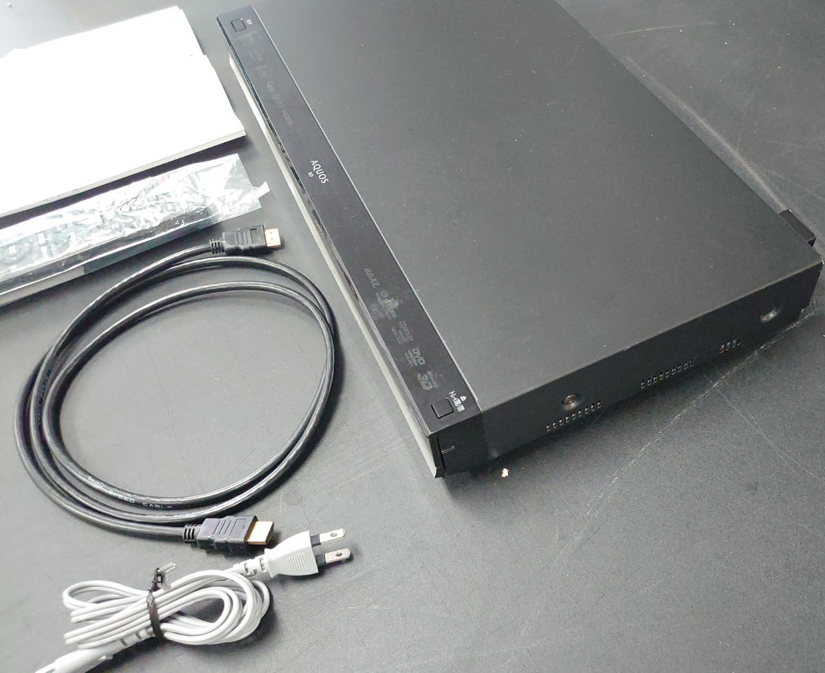 SHARP シャープ AQUOS BD-T1700 1TB 3チューナー ブルーレイレコーダー