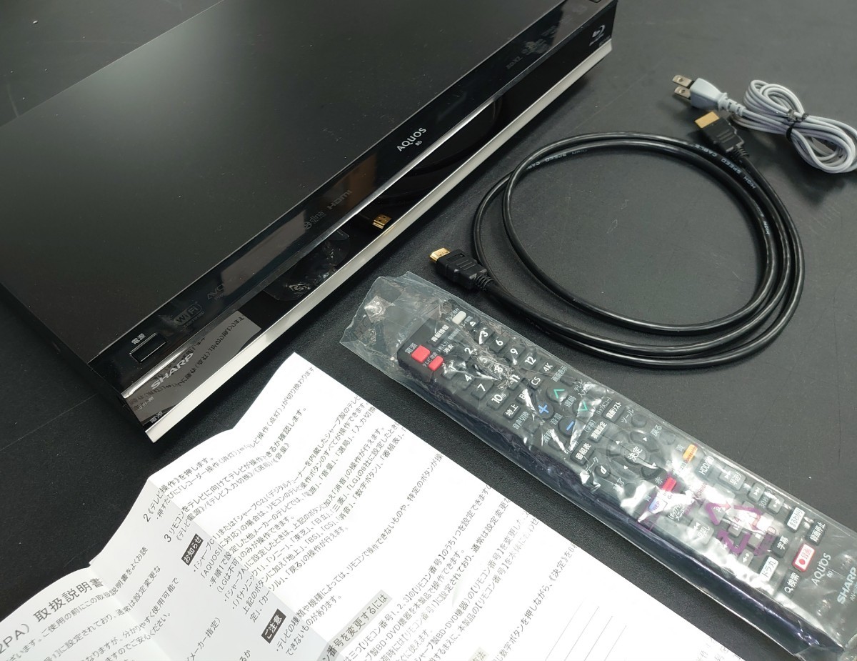 SHARP シャープ AQUOS BD-T1700 1TB 3チューナー ブルーレイレコーダー
