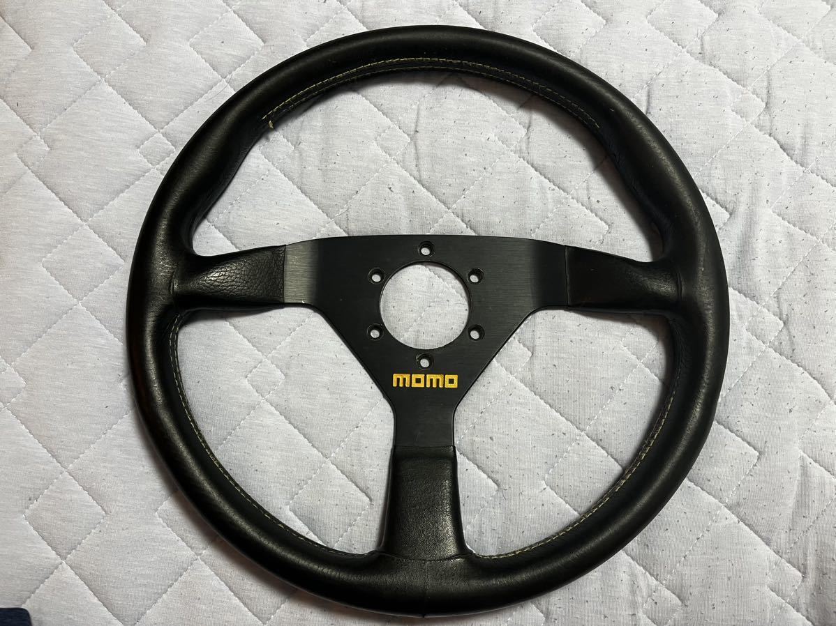 MOMO モモステアリング ヴェローチェ V35 1990年 モモ ステアリング