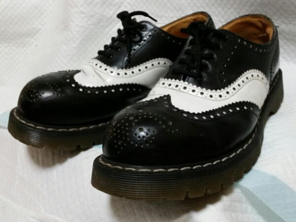ジョージコックス ウィングチップシューズ 検)ドクターマーチン