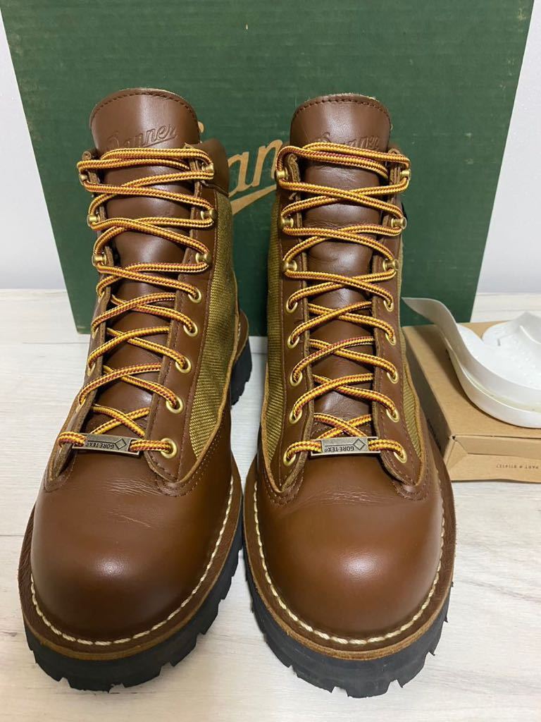 ☆使用極僅か☆美品☆白タグ Danner ダナーライト ブーツ 30440 