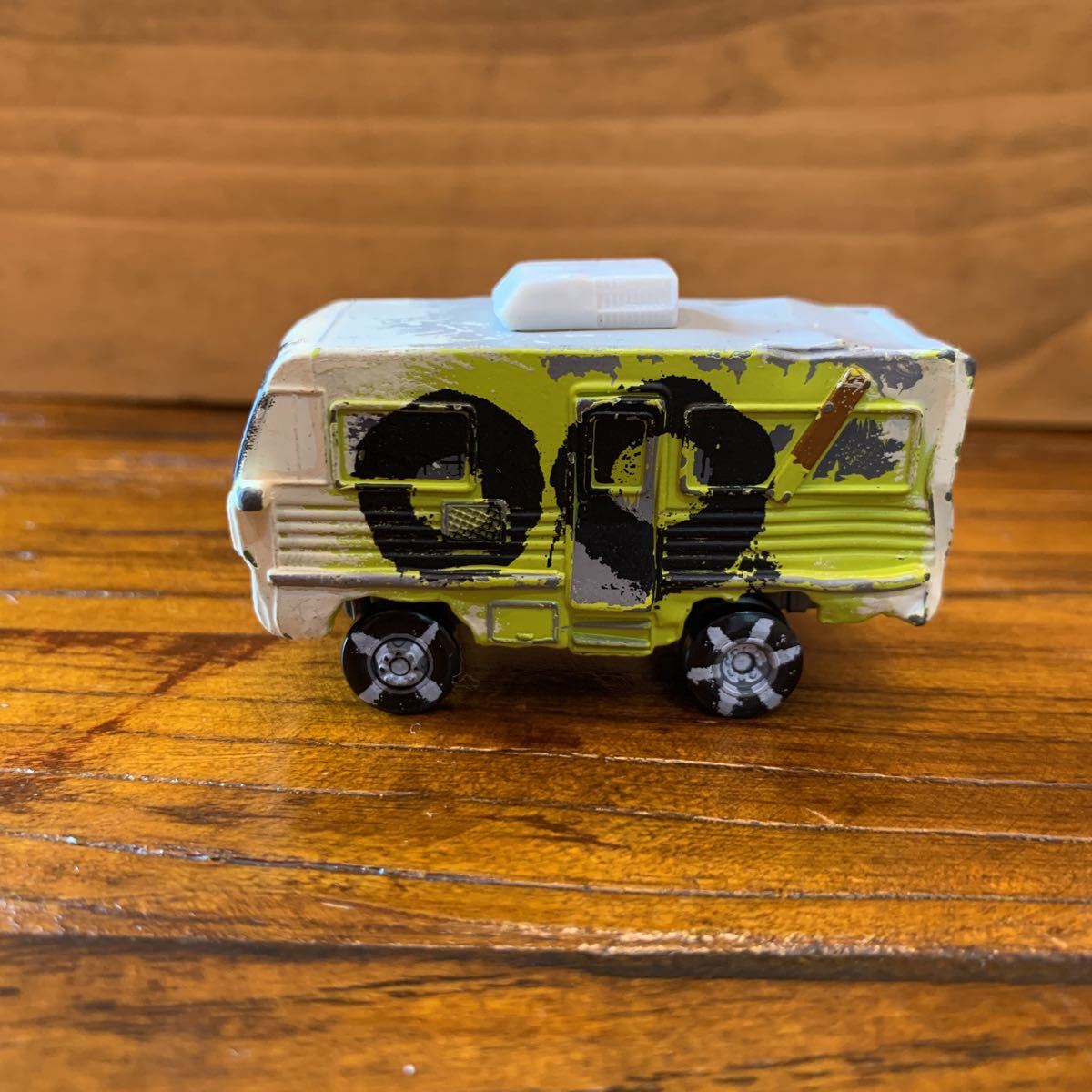 新品未開封トミカ カーズ アーヴィー スタンダードタイプ カーズ