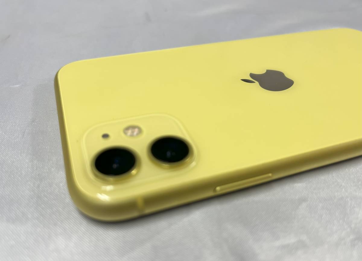 ☆Apple iPhone 11 / 64GB イエロー 箱付き SIMロックなし☆