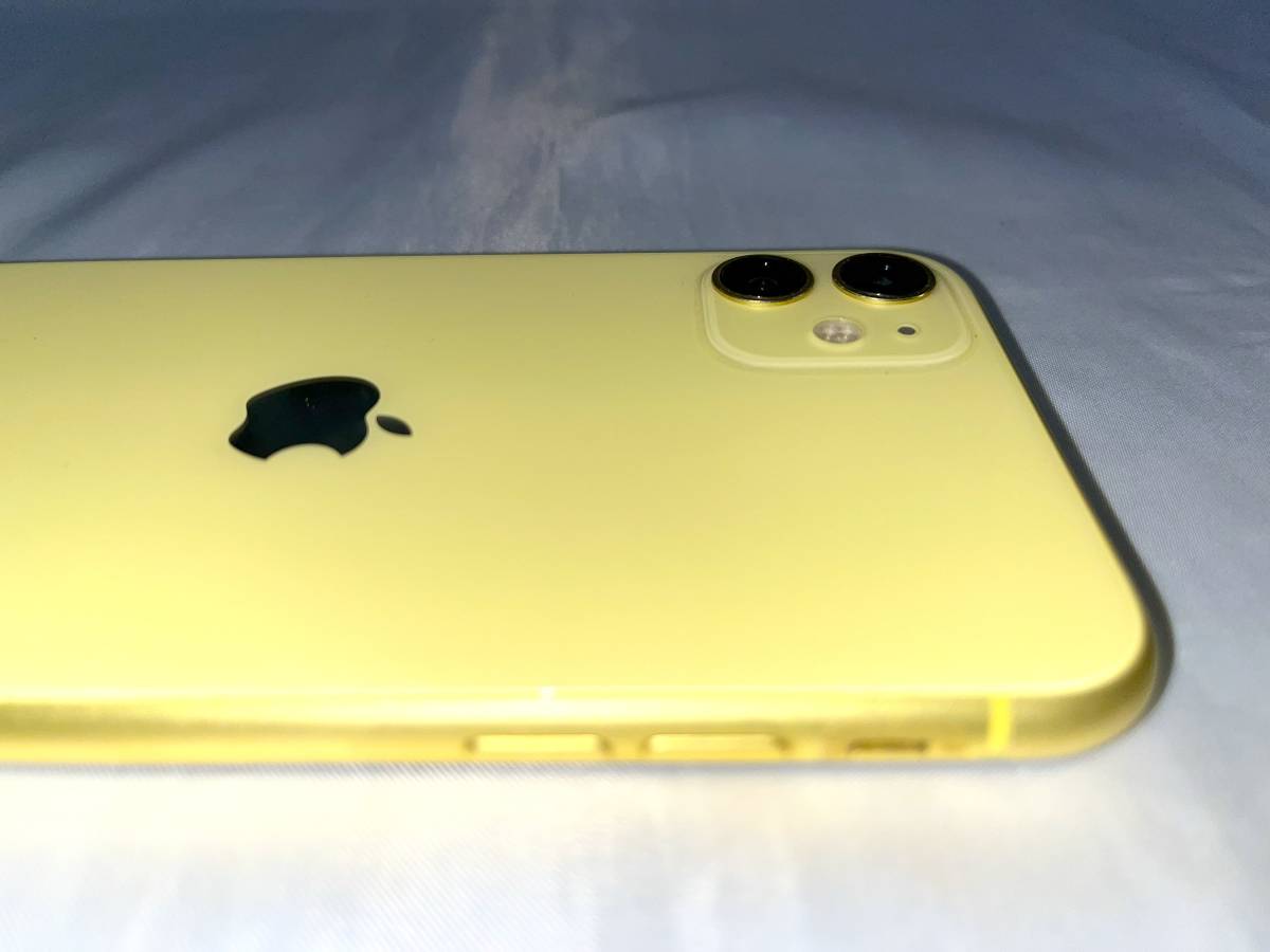 ☆Apple iPhone 11 / 64GB イエロー 箱付き SIMロックなし☆