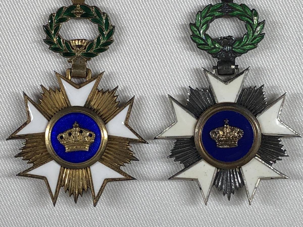 ＢＥベルギー軍＊王冠勲章＊シュバリエ/騎士級（実物） 王冠勲章 ベルギー王国 徽章 オフィサー級 職功勲章 勲四等
