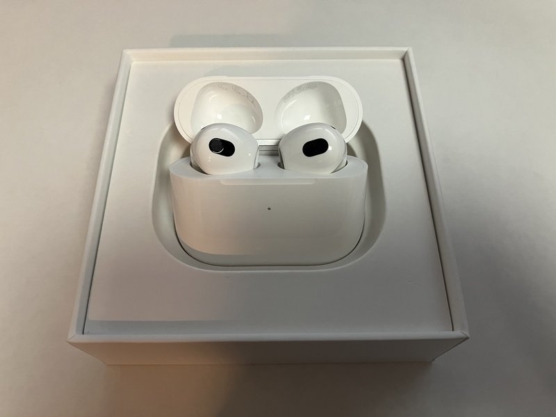 FF503 AirPods 第3世代 MME73J/A 箱/付属品あり ジャンク MME73J⁄A AirPods