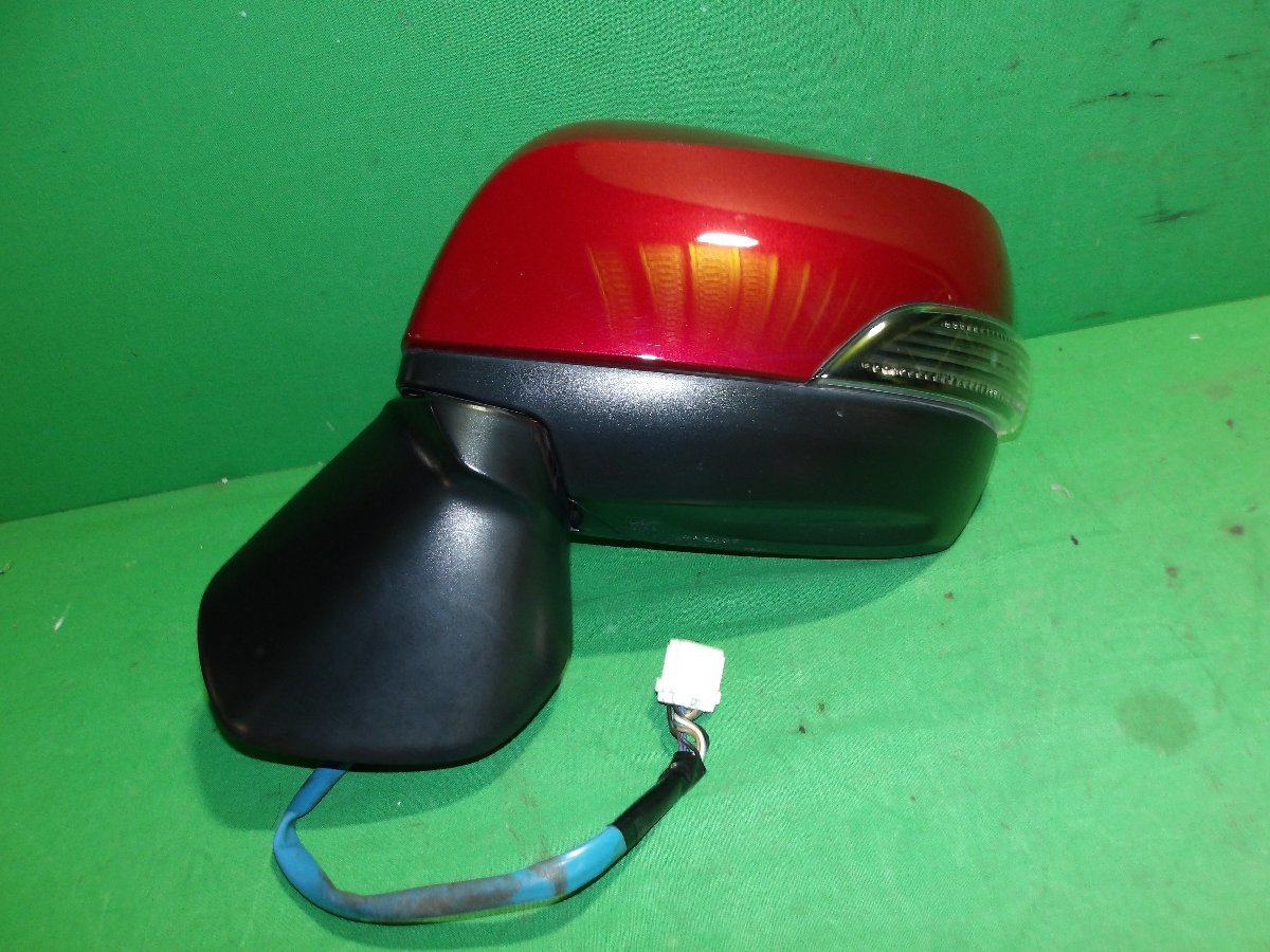◎【C】スバル　インプレッサG4　GJ7/GJ6　純正　左ドアミラー　電動格納　ターン付　ヒーター付　9P　赤のカラーNo.不明　付け替え？