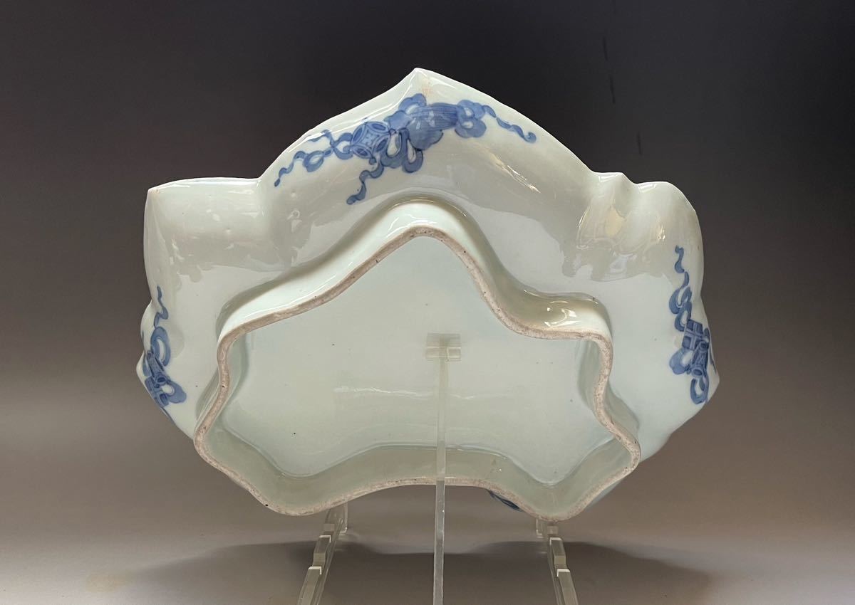色絵古伊万里菊花文変形皿（色絵柿右衛門、金蘭手、元禄色絵古伊万里