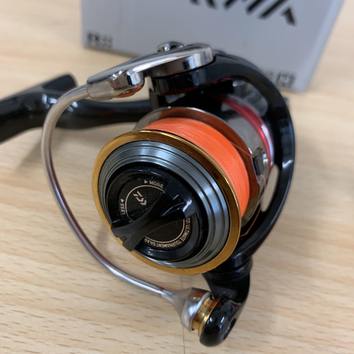 中古品 Daiwa AEGIS 1003RH スピニングリール ダイワ 13イージス
