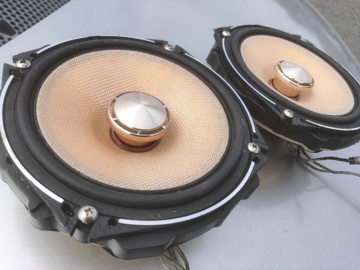 【安い，大得価】 KENWOOD KFC-XS1703 17cmミッドのみ バッフル付属 左右セットホンダ モビリオ外し(17cmタイプ)｜売買されたオークション情報、yahooの商品情報をアーカイブ公開 - オークファン 17cmタイプ