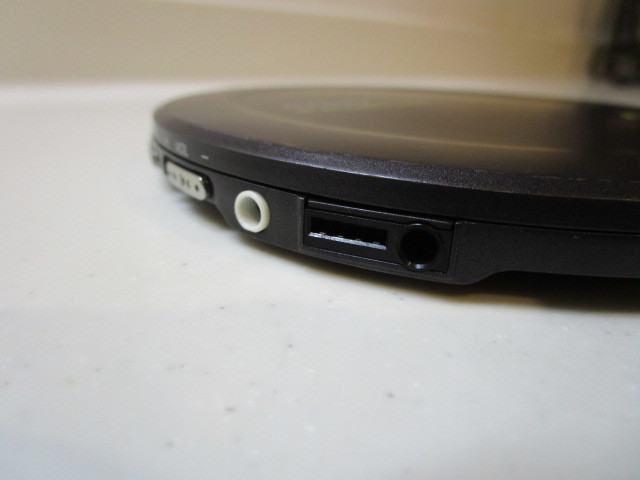 SONY CDウォークマン D-EJ2000 本体のみ 動作確認済み 傷あり SONY D