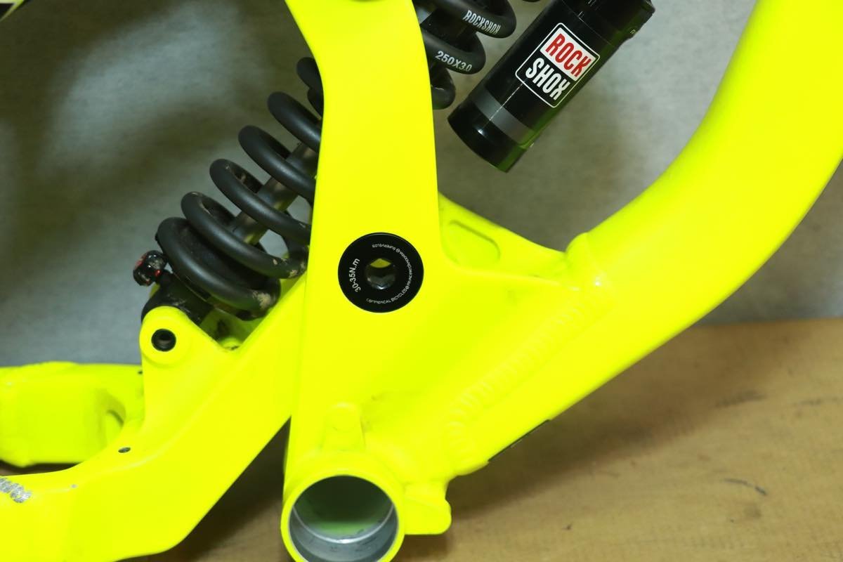 □commencal コメンサル SUPREME DH V3 COMP 650B MTBフレーム 2015年 