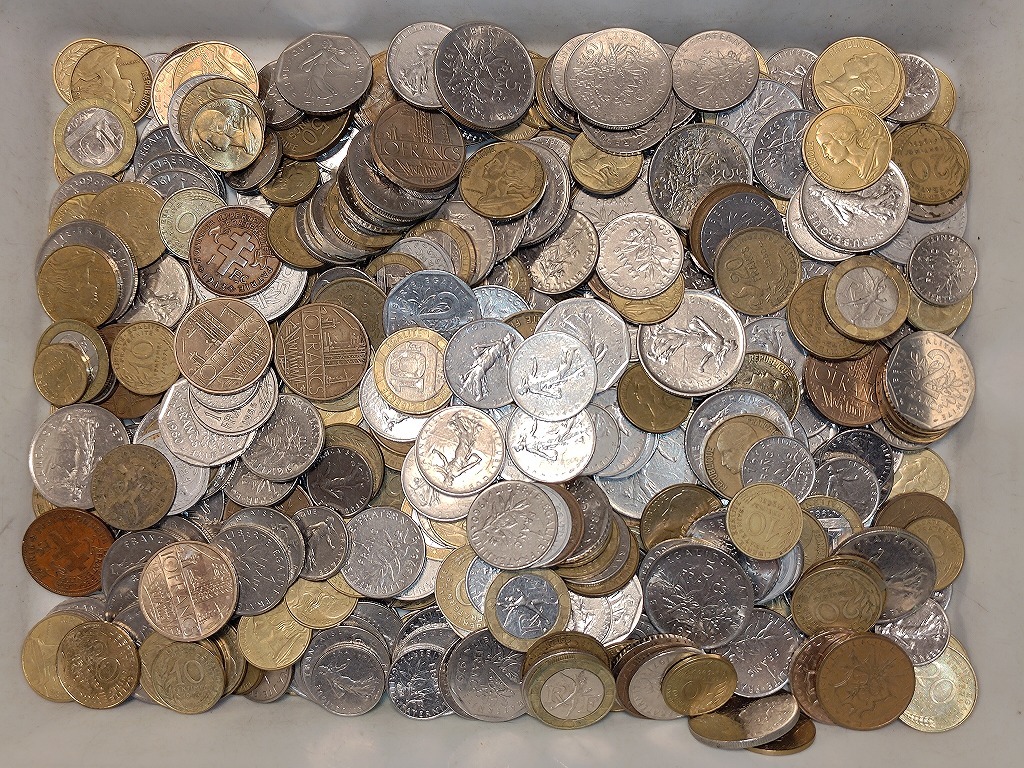 フランス　フラン　　約2.7kg 硬貨　まとめ 1円スタート】フランス フラン硬貨他 おまとめ 約2.7㎏ | FTB.PT